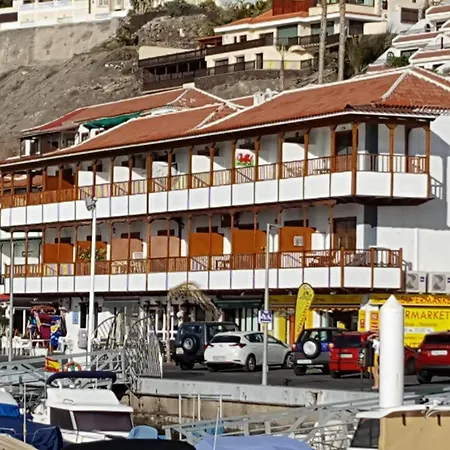 View Acantilados De Gigantes