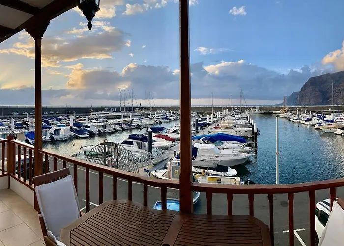 View Acantilados De Gigantes *