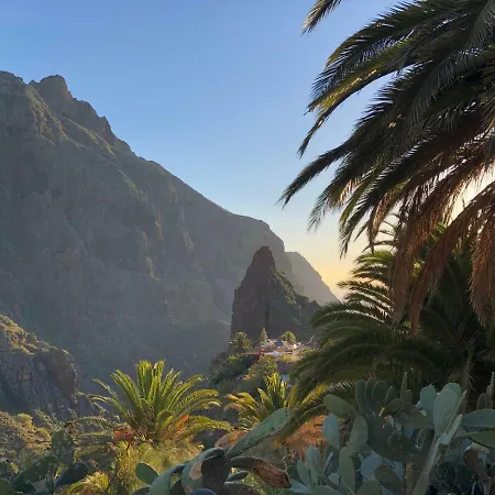 View Acantilados De Gigantes * Acantilado de los Gigantes